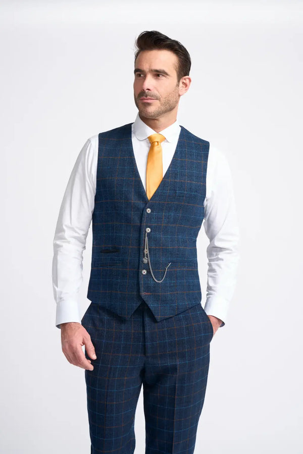 Cavani Cody Blue Check Waistcoat - 34R - Vests