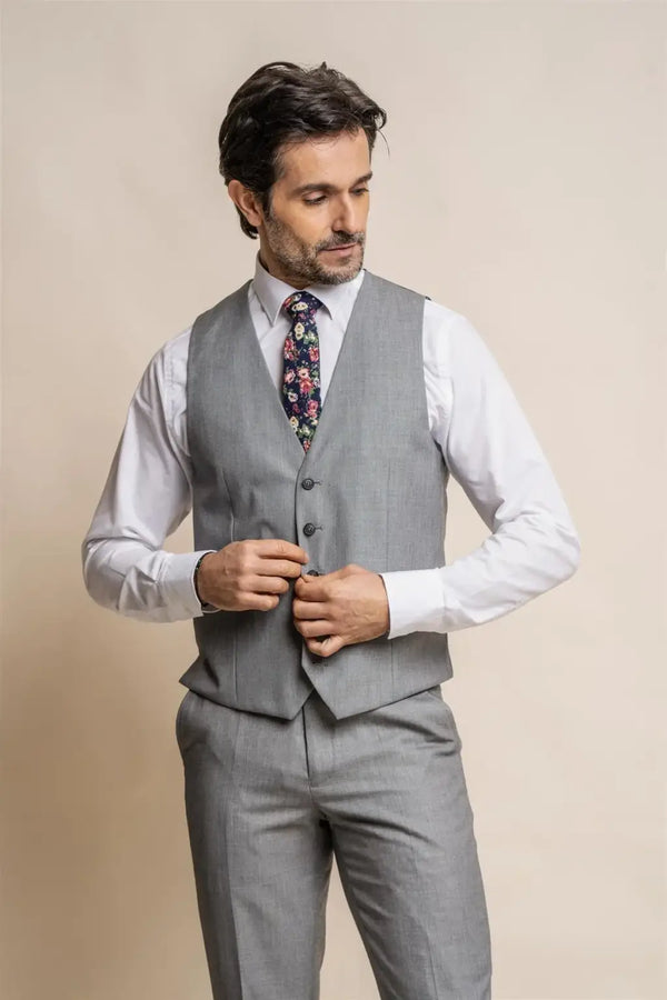 Cavani Men’s Reegan Grey Waistcoat - 34R - Waistcoats