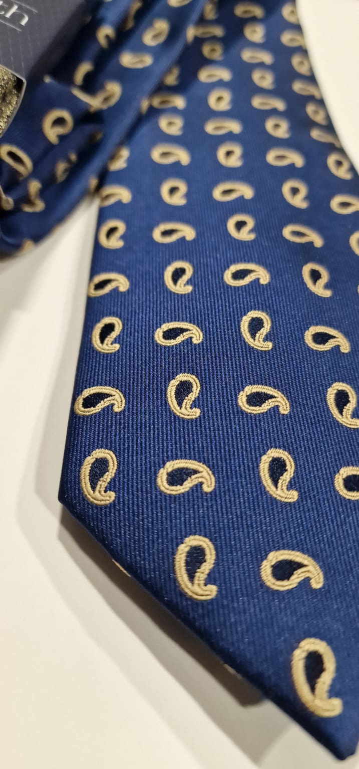 LA Smith Blue And Yellow Paisley Tie And Hank Set - Accessories